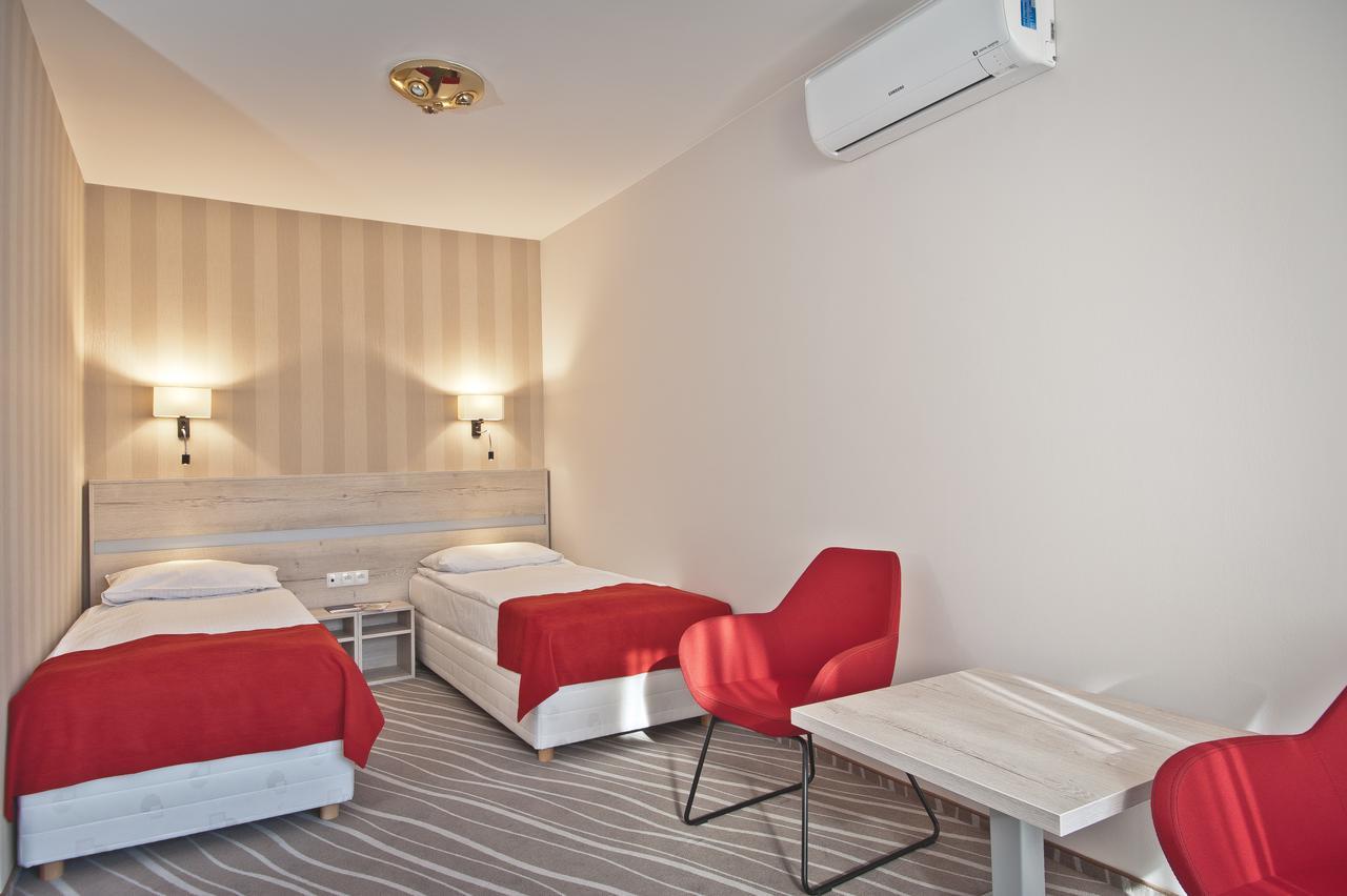 Hotel Akwawit 3*